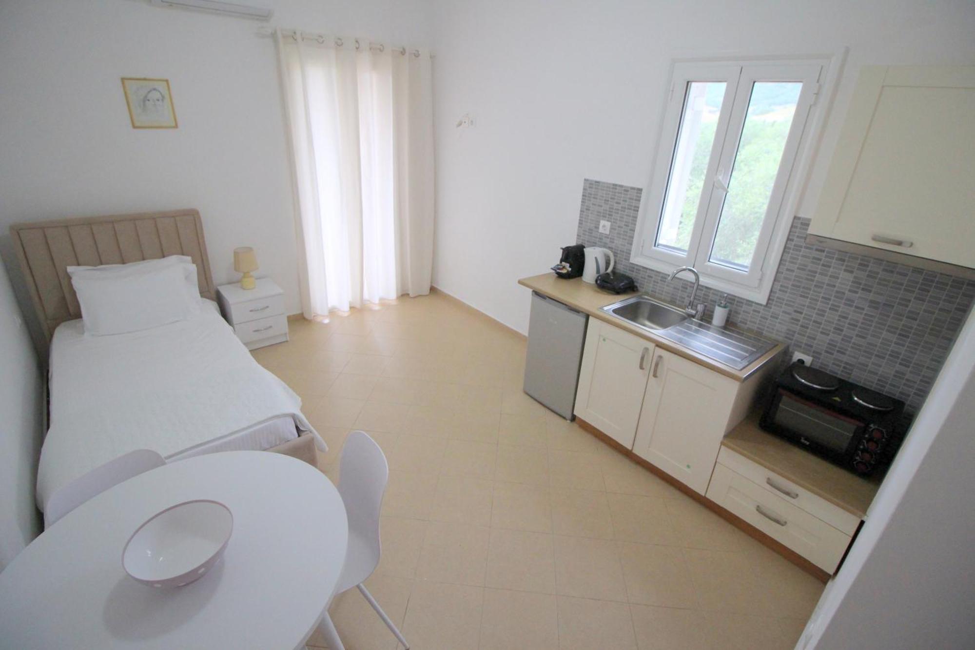 هيماري Nefeli'S Apartment المظهر الخارجي الصورة